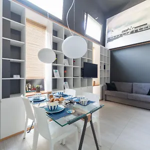 Design Loft In Navigli Milán
